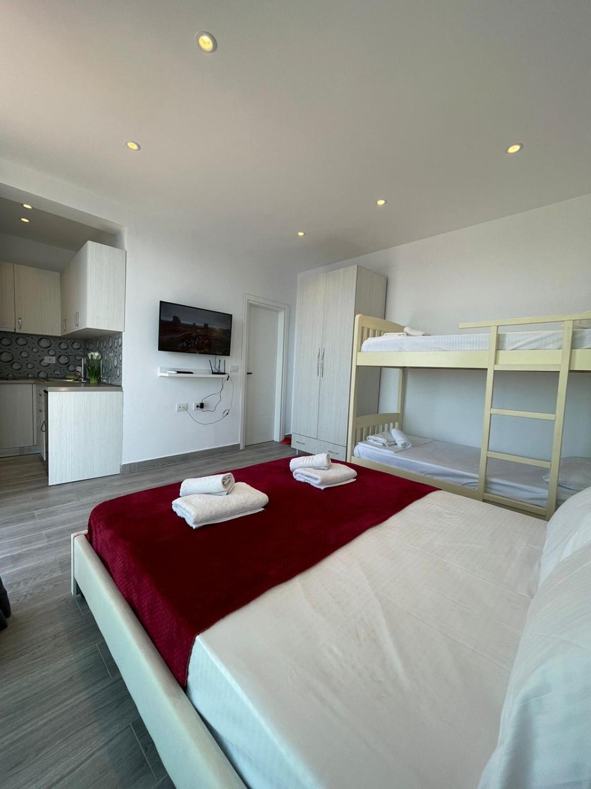 Panorama Sea View Apartments Vlore Exterior photo